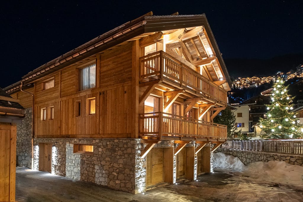 Chalet Ruisseau Powder Pines Luxury Travel Exterior